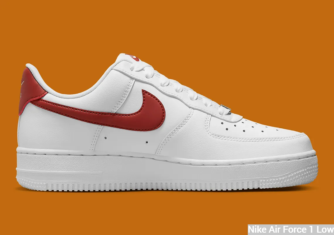 Nike Air Force 1 Low "Rugged Orange" - lace guard and mudguard
