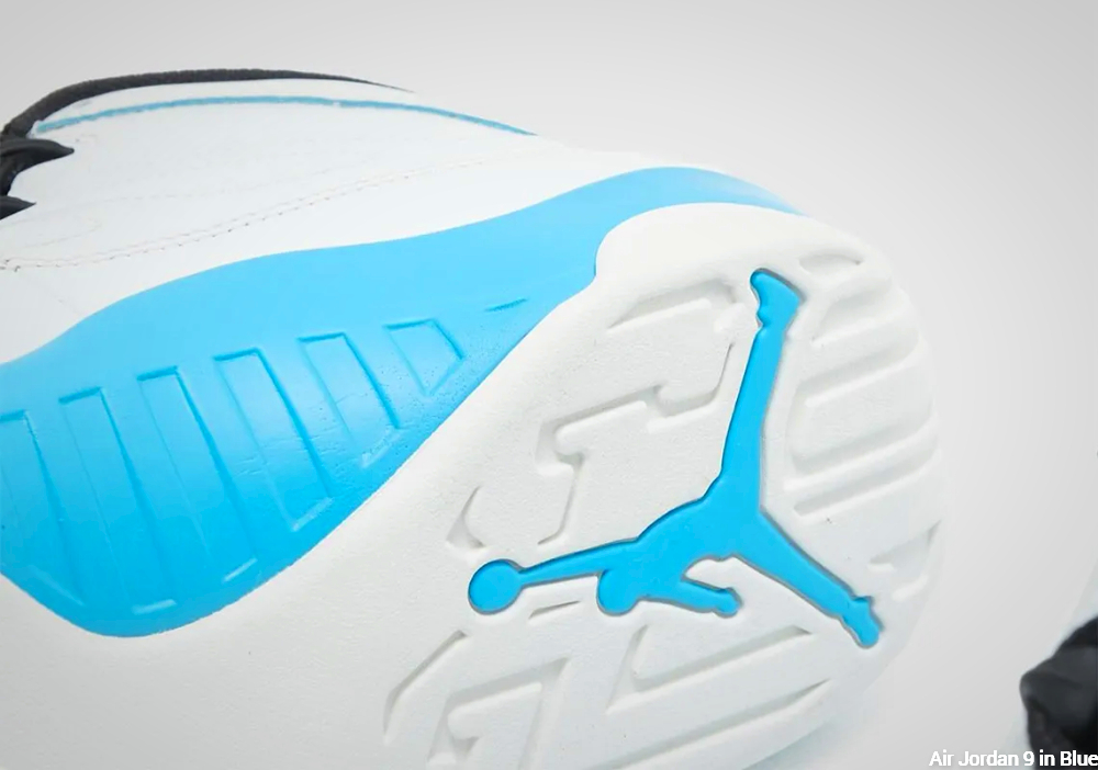 Air Jordan 9 - jumpman logo on sole