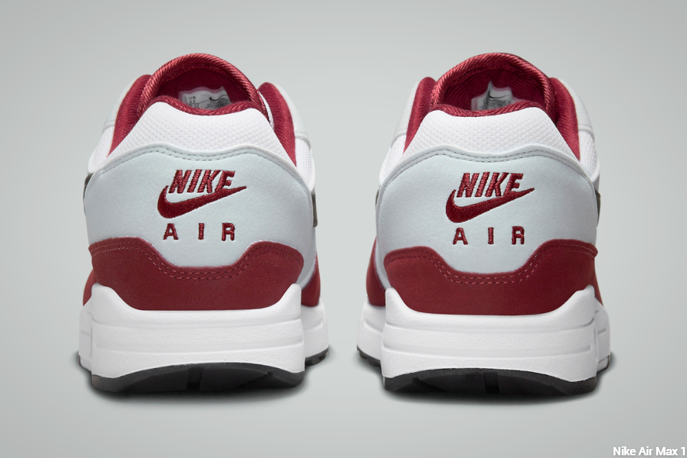 Nike Air Max 1 heel cap logo