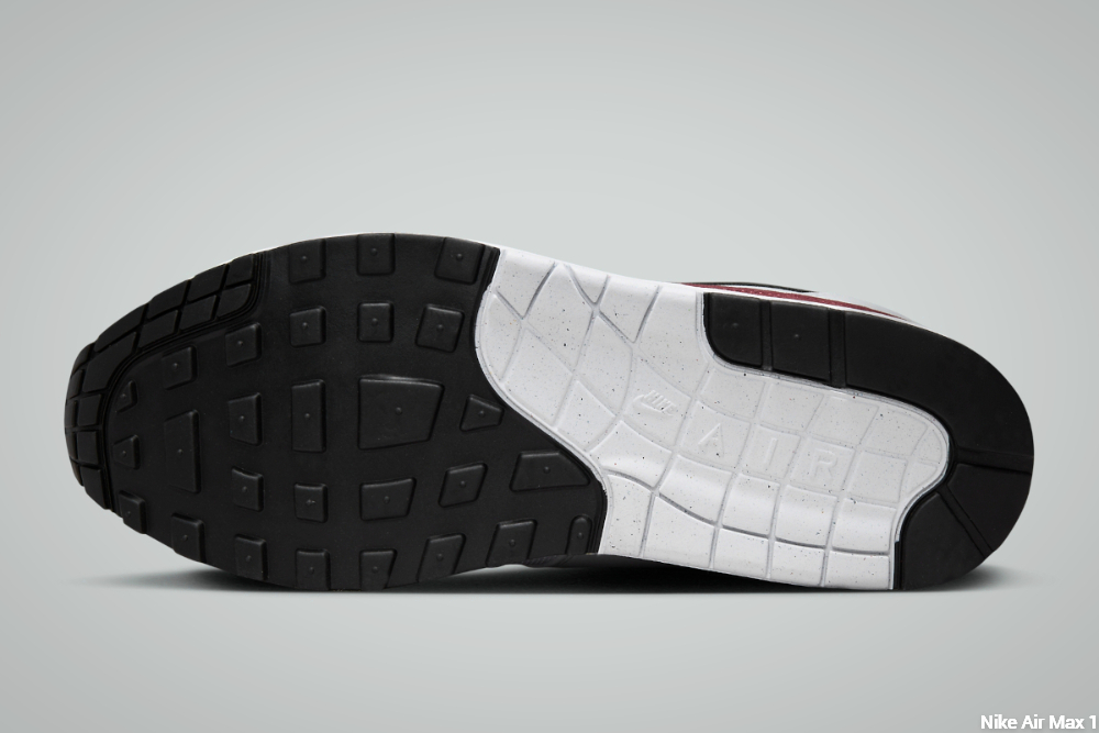 Nike Air Max 1 black/white sole units
