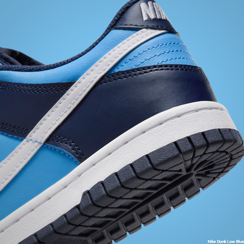 Nike Dunk Low Light Blue/Navy - heel tab