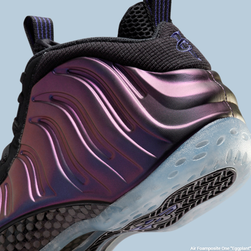 Nike Air Foamposite One "Eggplant" heel and outsole