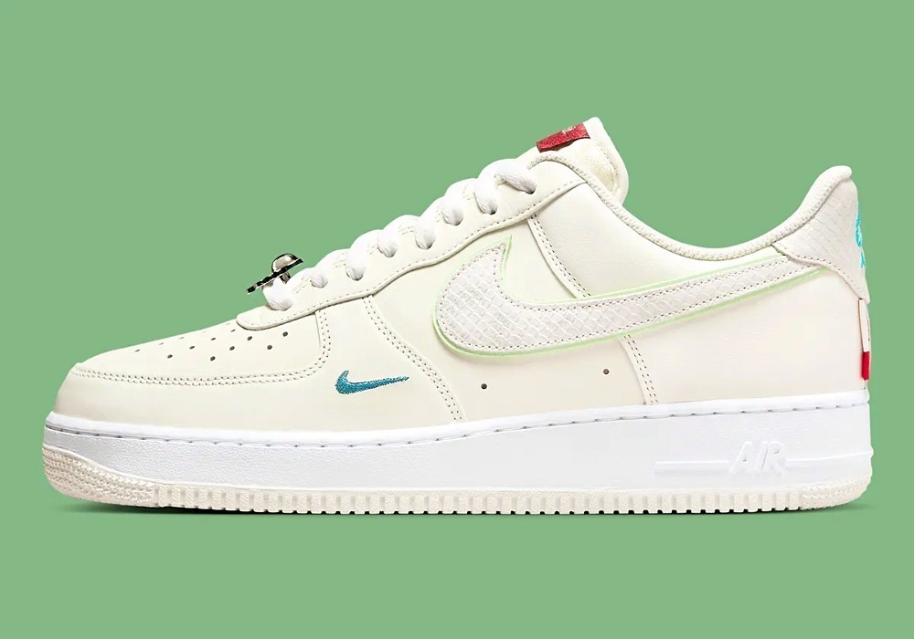 Air Force 1 double swooshes