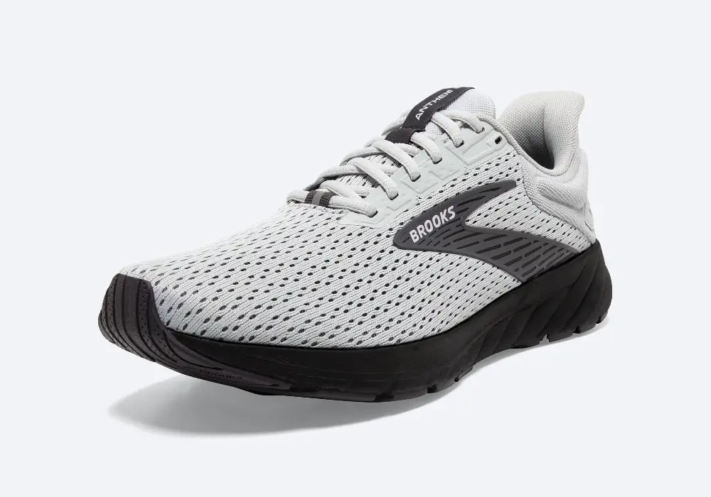 Brooks Anthem 6 toebox