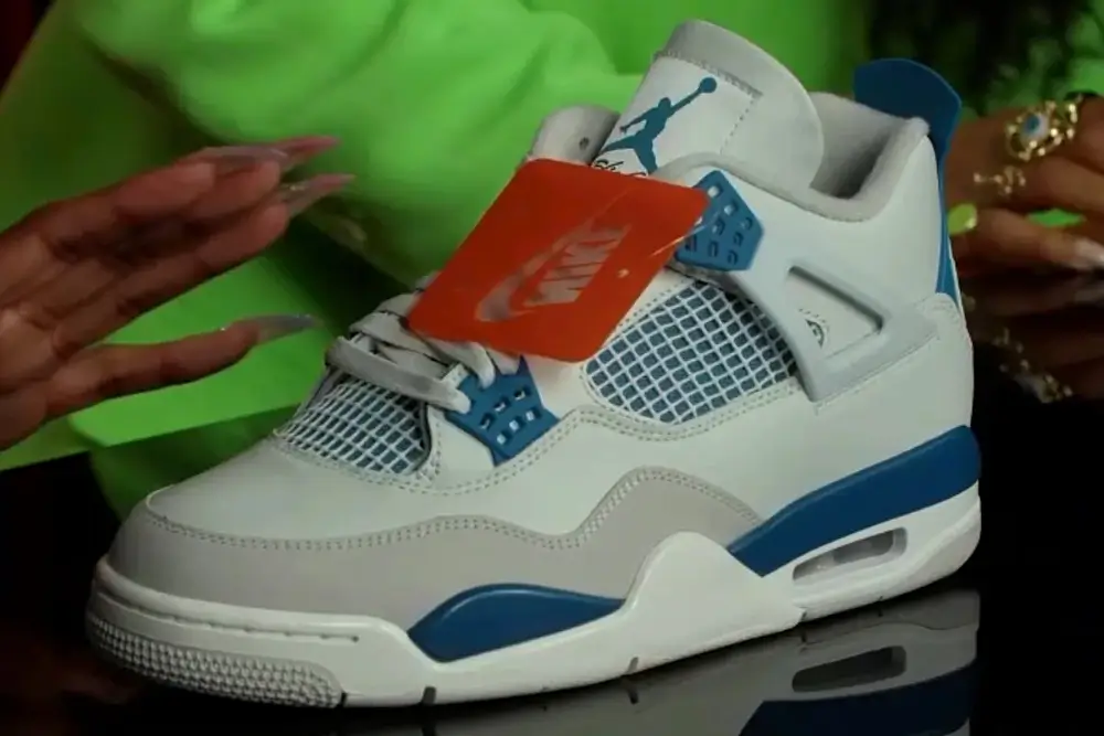 AJ4 "Industrial Blue"