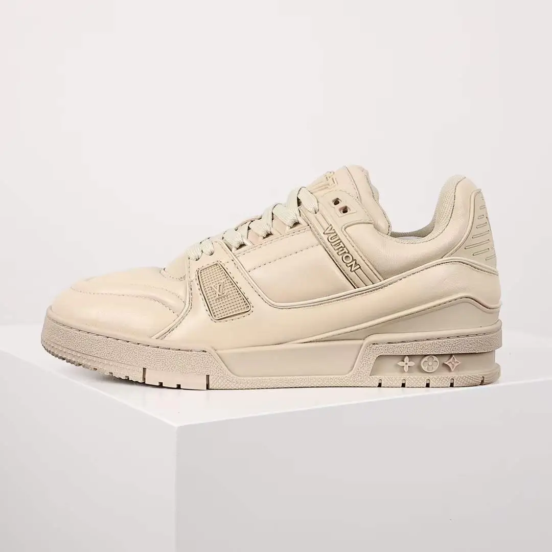 beige LV trainer - sideoverlay