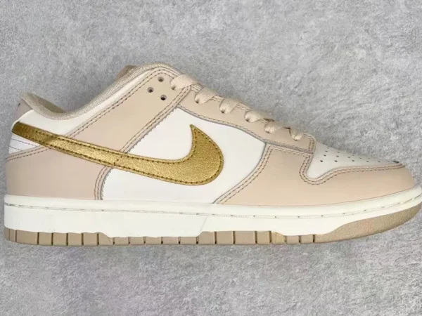 Golden swoosh Nike Dunk