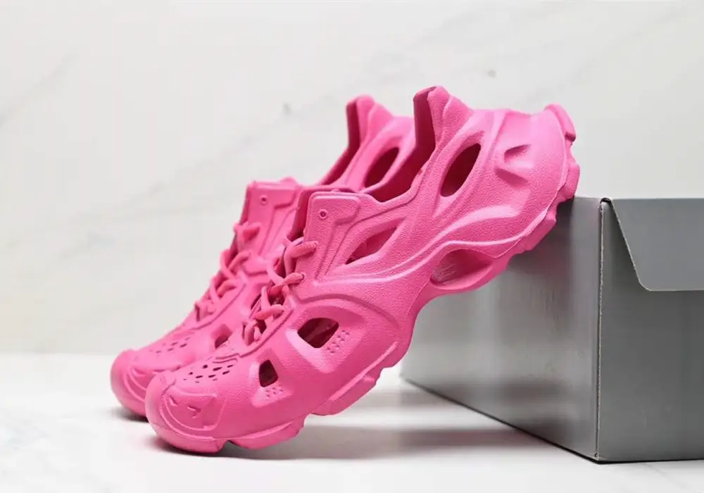 Balenciaga Mold Thong Sandals-pink