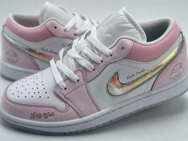 PINK AJ 1 Retro Low-laces