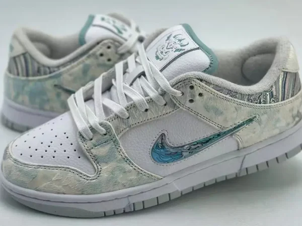 Nike Dunk Low Steam Puppet-lace guard