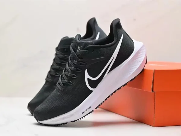 Nike Pegasus 39-black/white