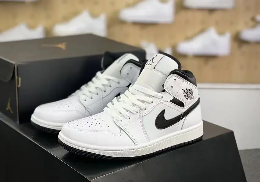 AJ1 Reverse Panda | DQ8426-132