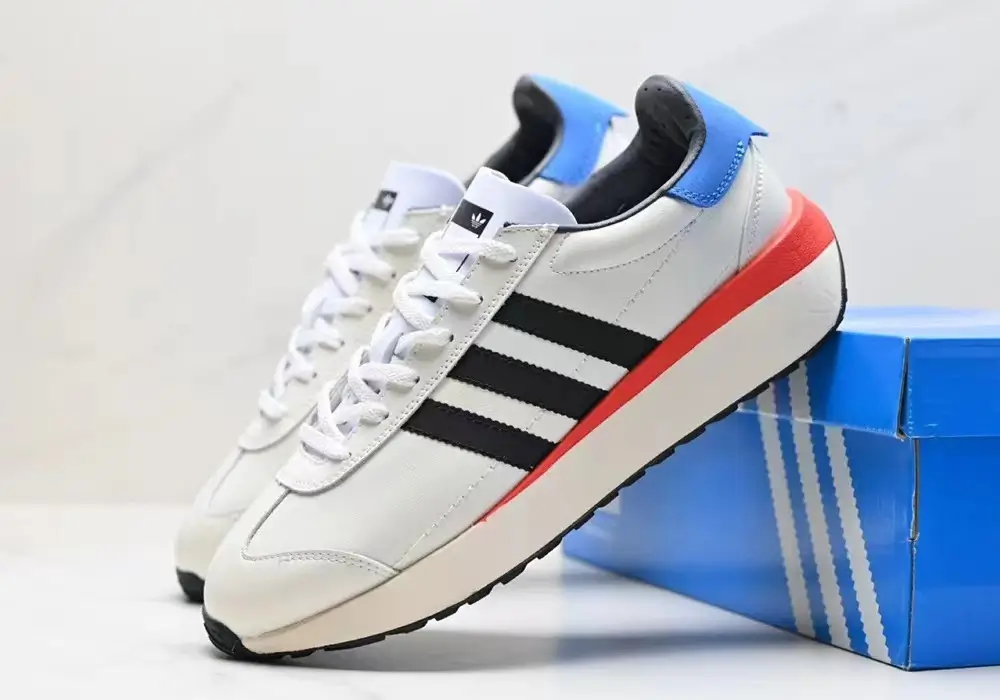 adidas Country XLG "Off White"