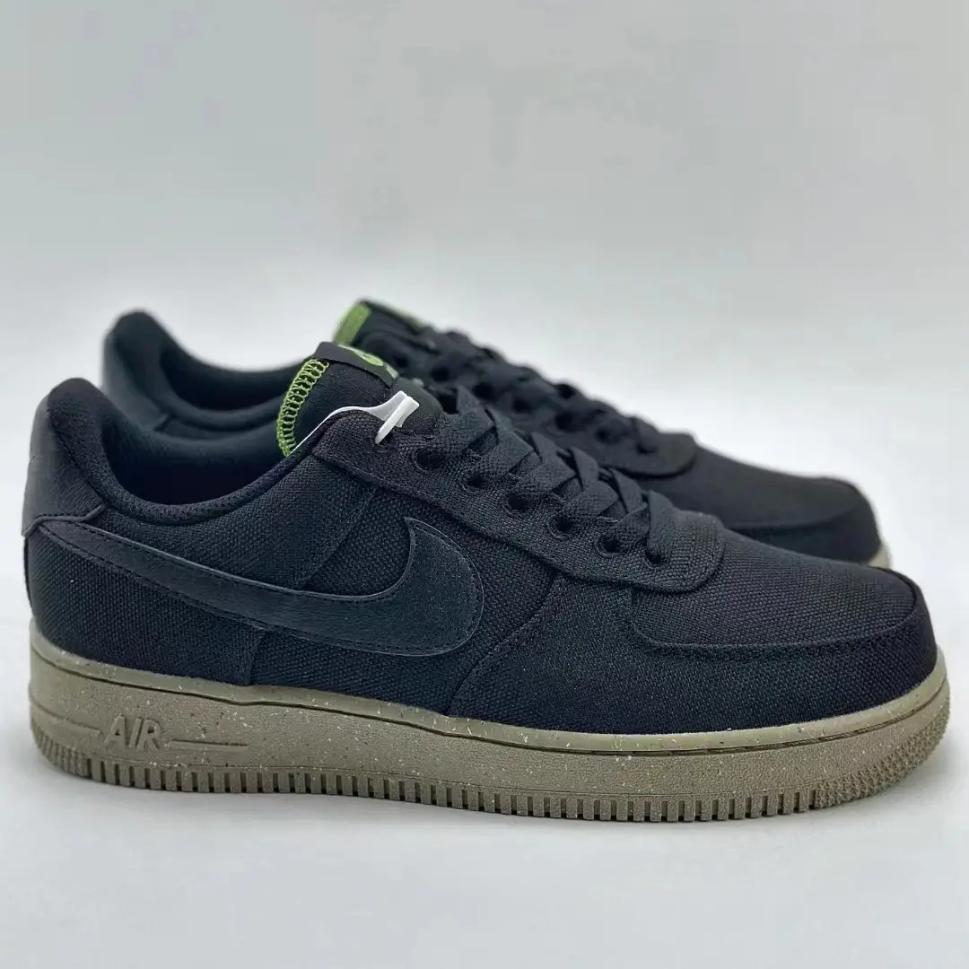 Nike Air Force 1 Low 07-side overlay