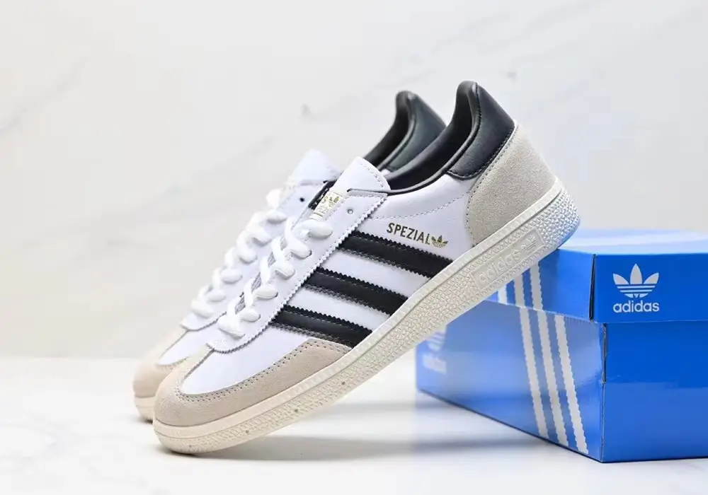 Handball Spezial "white"