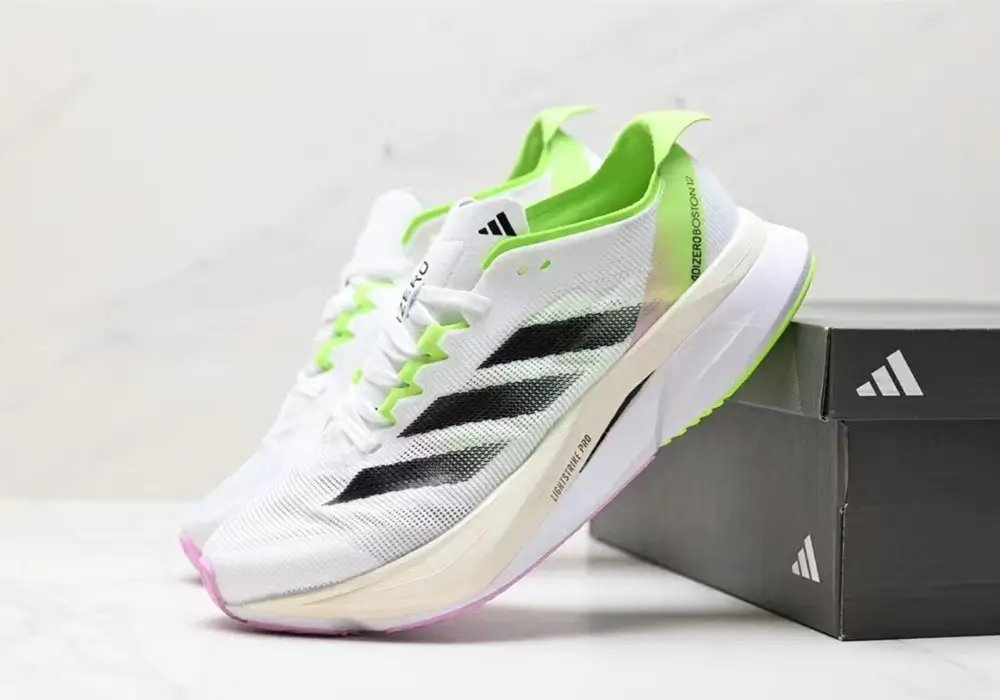 Adizero Boston 12-white/volt