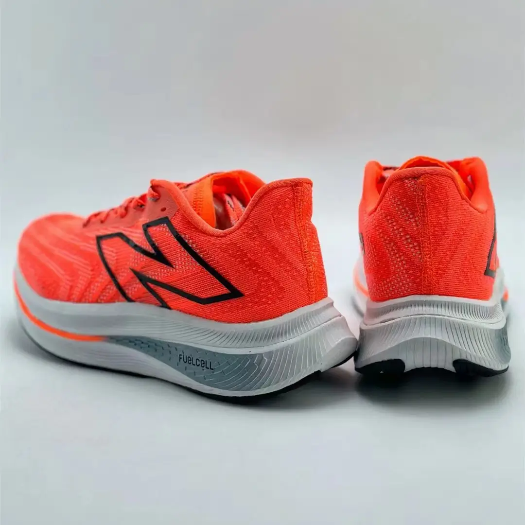 NB FuelCell SuperComp Trainer V2-heel