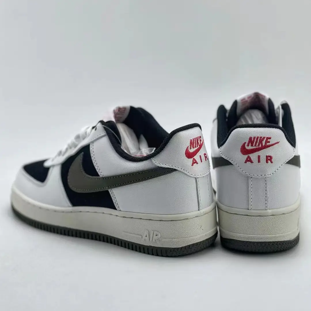 Nike Air Force 1 Low 07 heel counter