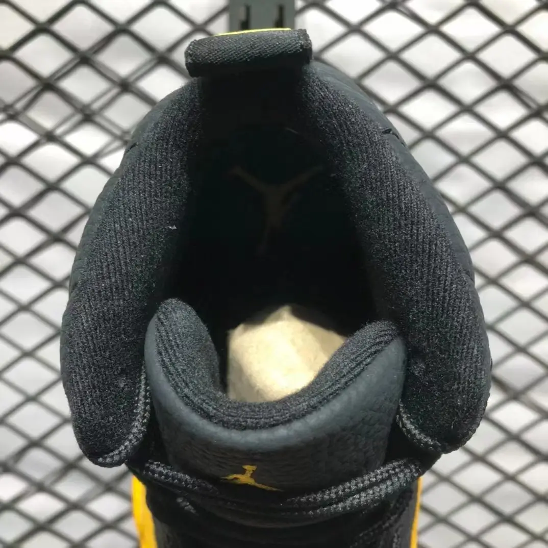 AJ12 collar