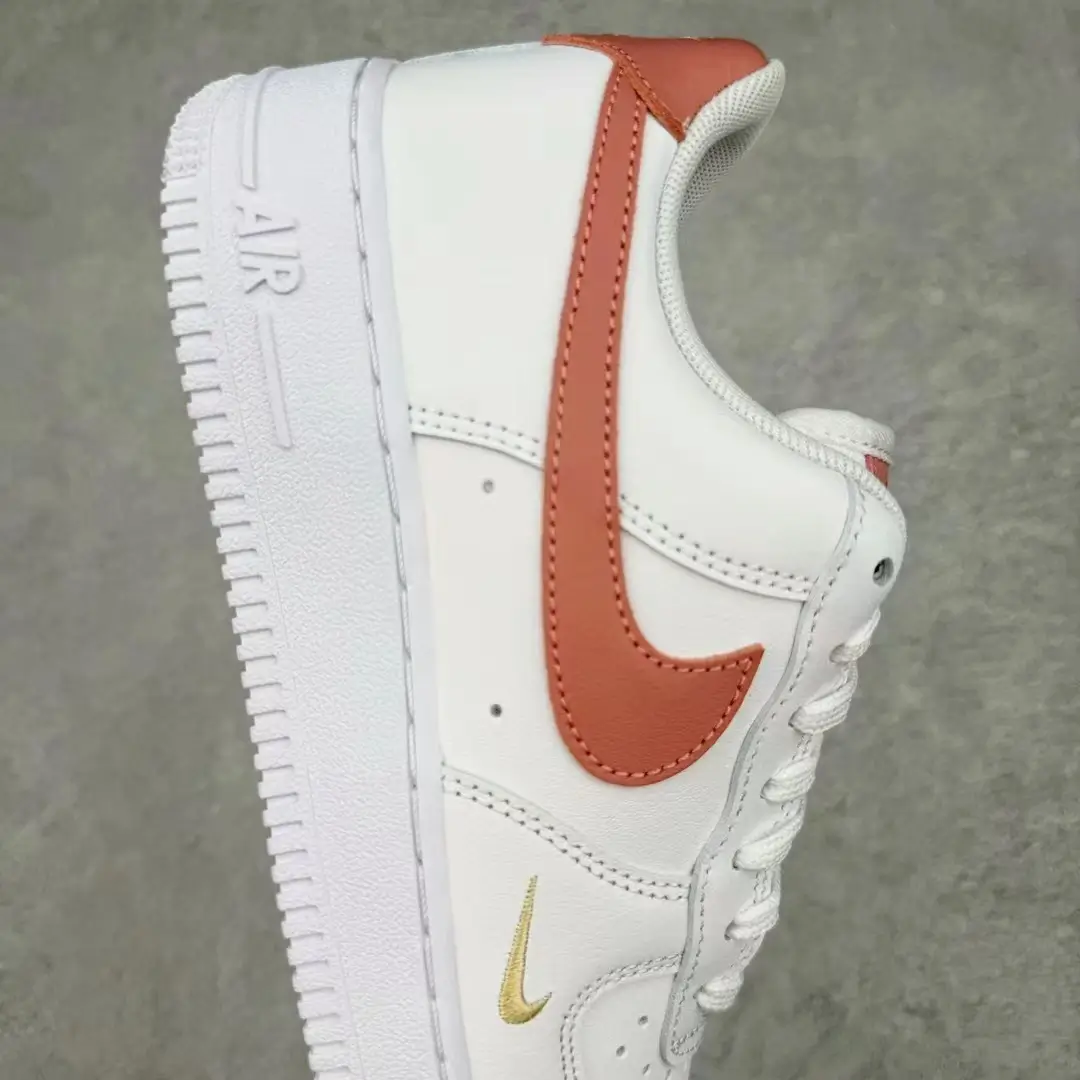 Air Force 1 "rust pink" swoosh