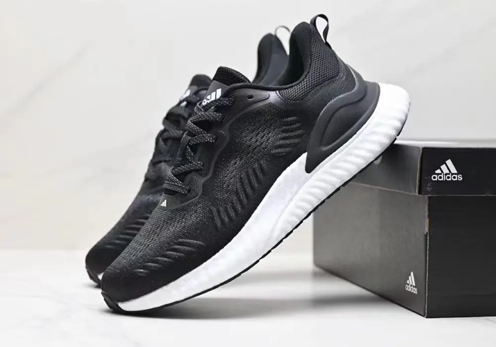 Alpha bounce-black/white