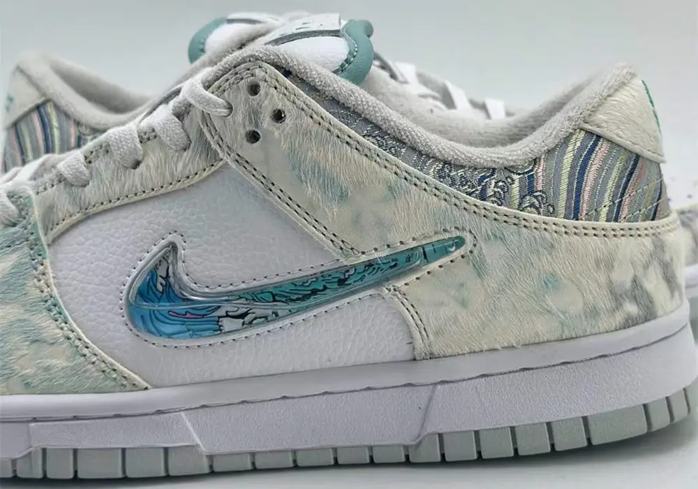 Nike Dunk Low Steam Puppet-heel