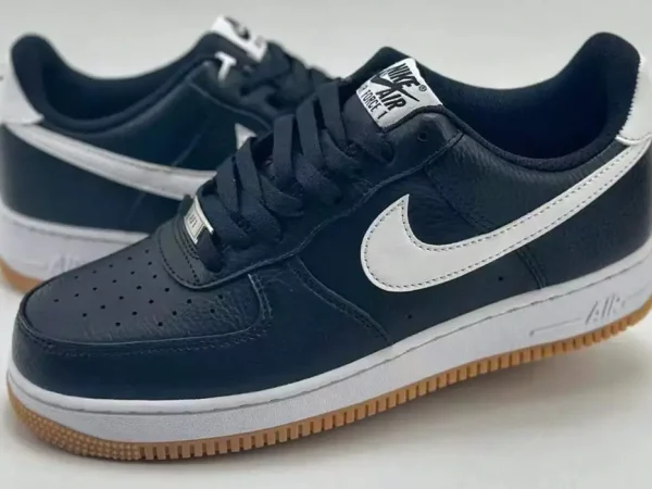 Air Force 1 Low 07 "Black"