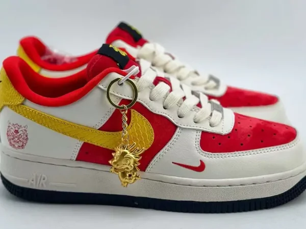 Nike Air Force 1 '07-golden beast