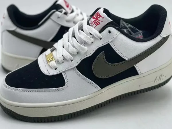 Nike Air Force 1 Low 07