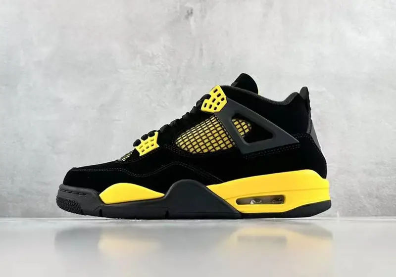 AJ4 "Thunder" | DH6927-017